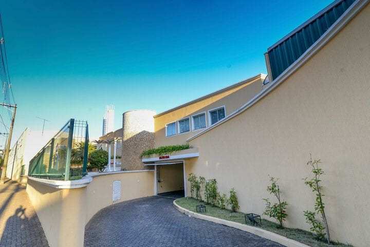 fachada do motel